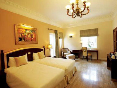 Room1 BOOKING