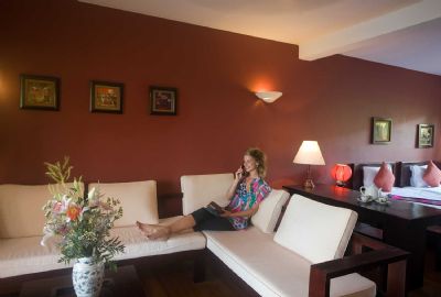 ocean pool villa - living room BOOKING