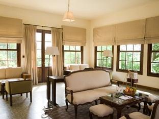 Living room BOOKING