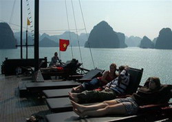 Halong Black Pearl Junk sundeck