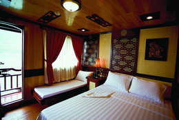Victory Cruise deluxe room
