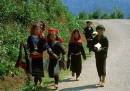 TOURISTS IN Grand Vietnam-Cambodia tour