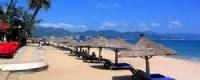 TOURISTS IN The most beautiful beaches of Vietnam - TL410
