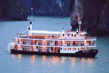 Travelers with Relaxing on the luxurious Emeraude cruiser
