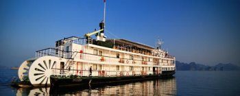Tourists are enjoying Relaxing on Emeraude cruiser - TL115