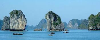 Travelers with North Vietnam and Laos Tour