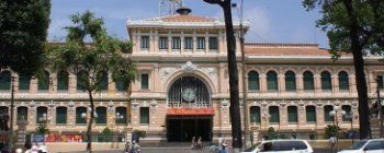 Travelers with Vietnam Classic package tour