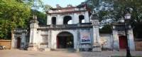 TOURISTS IN Hanoi City culture tour - TL218 