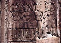 Travelers with Mysterical Angkor