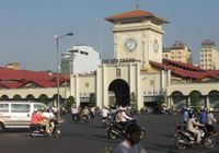 Tourists are enjoying Ho Chi Minh City Tour