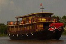 Travelers with Cruise on Mekong River with Le Cochinchine 3 days