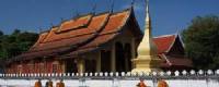 TOURISTS IN Luang Prabang 4 day tour - TL904