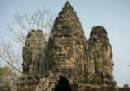 TOURISTS IN Cambodia inside tour 