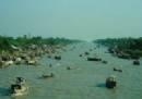 TOURISTS IN Ho Chi Minh City - Mekong delta 2 day tour