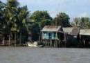 TOURISTS IN Saigon - Mekong delta 3 day tour