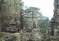Travelers with Glory of Cambodia