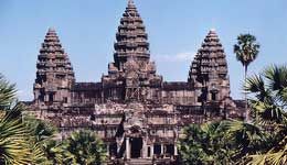 Travelers with Cambodia classic tour