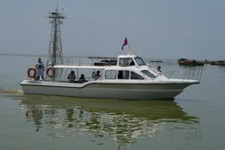 TOURISTS IN Izabella Cruise