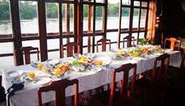 Travelers with Cruise on Mekong River with Le Cochinchine 2 days