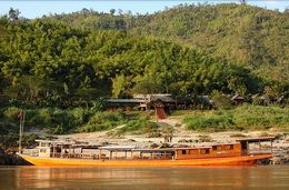 TOURISTS IN Luang Say cruise