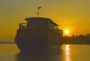 TOURISTS IN Le Cochinchine Cruise