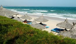 Travelers with Mui Ne - Phan Thiet beach vacation