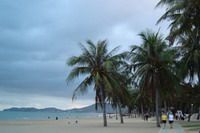 TOURISTS IN Monkey island and Doc Lech beach tour