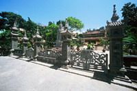 TOURISTS IN Experience the real relaxing at