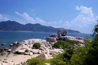 TOURISTS IN Nha Trang city tour