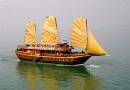 TOURISTS IN Sea Wind Cruise
