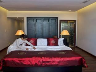 Room1 Room1 BOOKING