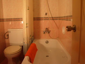 Bath room BOOKING