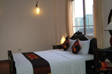 Room3 Room3 BOOKING