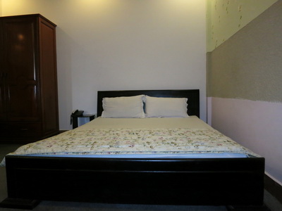 Dona-room-2-1 BOOKING