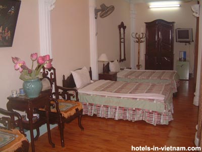 Room5 Room5 BOOKING