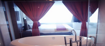 Room3 Room3 BOOKING