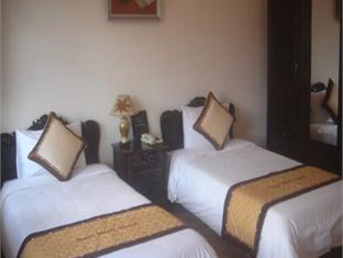 Room3 Room3 BOOKING
