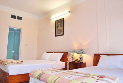 Room4 Room4 BOOKING