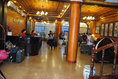 Lobby BOOKING