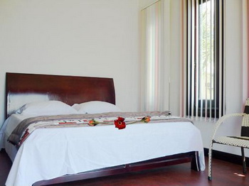 Standard room Standard room BOOKING
