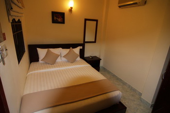 Single Bed BOOKING