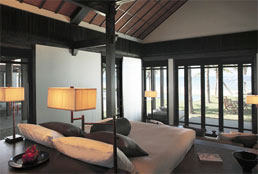 Room1 BOOKING