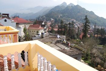 Views toward Sapa Town BOOKING