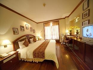 Queen room BOOKING