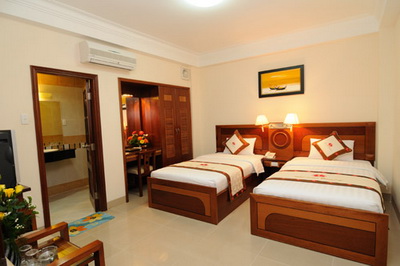 Standard room Standard room BOOKING