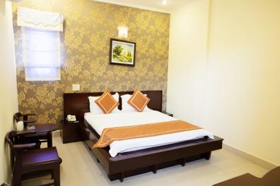 linhphuong1-single BOOKING