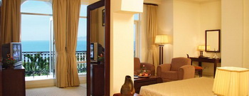 Club Suite BOOKING