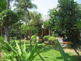 Garden View BOOKING